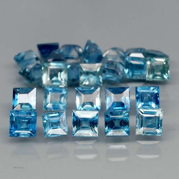 Exquisite 3.30ct 25 piece Sapphire set