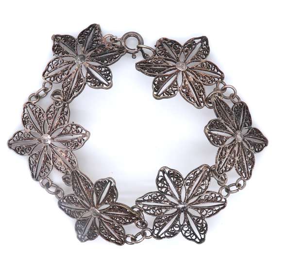 Sterling Silver Flower Link Bracelet