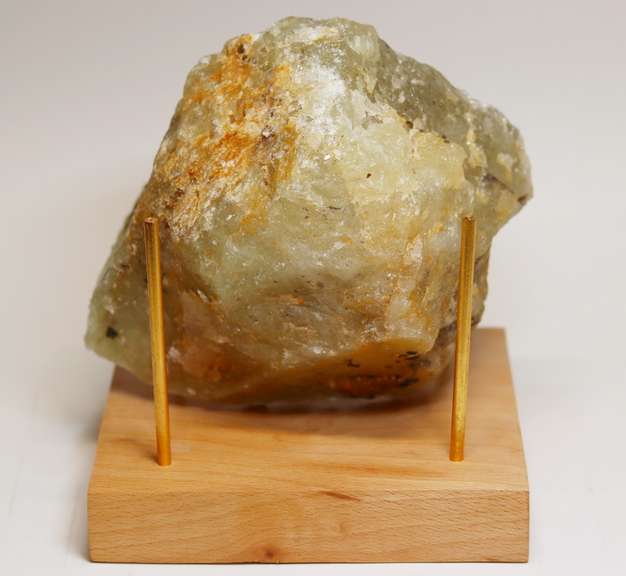 Huge 3.88 POUND uncut Aquamarine