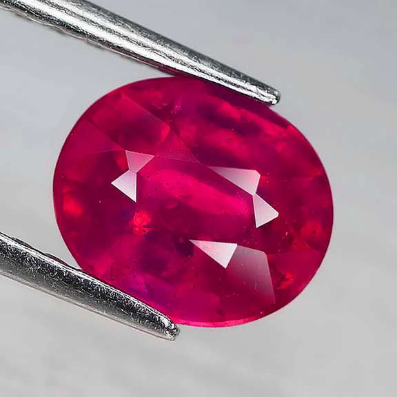 Glistening 2.05ct blood red Ruby
