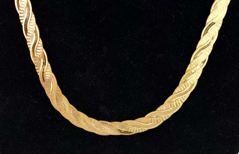 Brilliant Braided Herringbone Necklace in 14K Yellow Gold