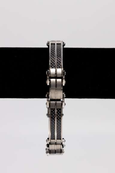 10mm Titanium Bracelet with Carbon Fiber Inlay 8.5 Inch