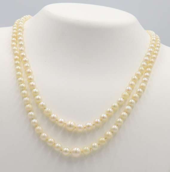 Vintage Graduated Double Strand Pearl Necklace