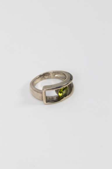 Sterling Silver Natural Peridot Gemstone Ring