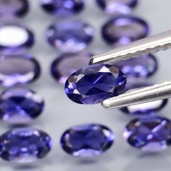 Collectors 4.14ct very best blue violet hue Iolite set