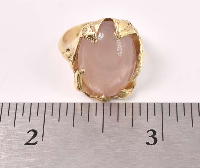 Creative Rose Quartz Ring in 14K Yellow Gold