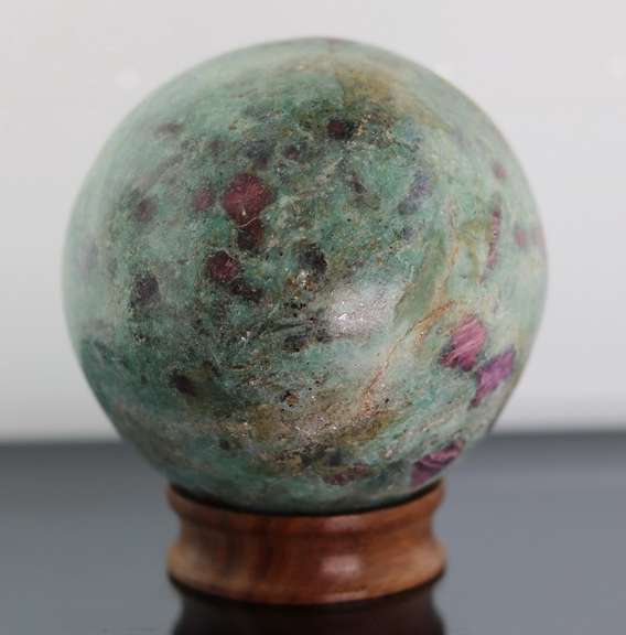 Don't miss this incredible 1,932ct Ruby in Fuchsite!