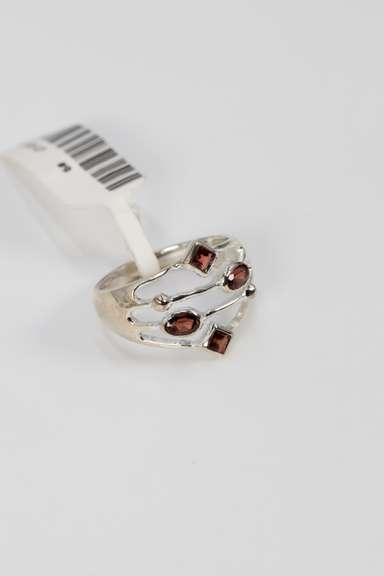 Sterling Silver Natural Garnet Gemstone Ring