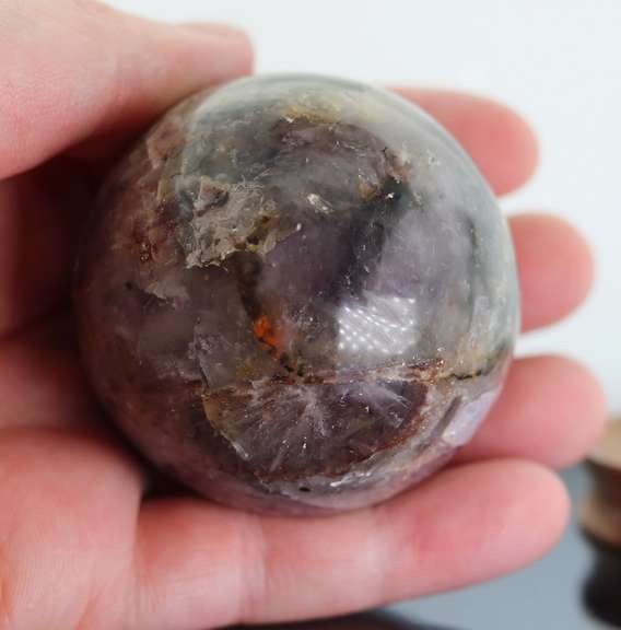 Eye catching 1,102ct untreated Amethyst sphere