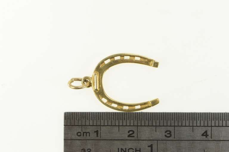 14K Yellow Gold 3D Horse Shoe Good Luck Lucky Charm/Pendant