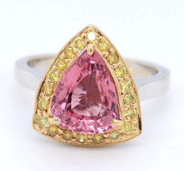 Wonderful White Gold Pink Sapphire and Irr Fancy Yellow Cocktail Ring