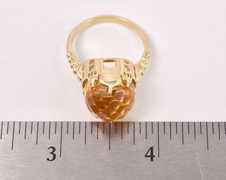 Captivating Large Citrine Ring in Yellow Gold