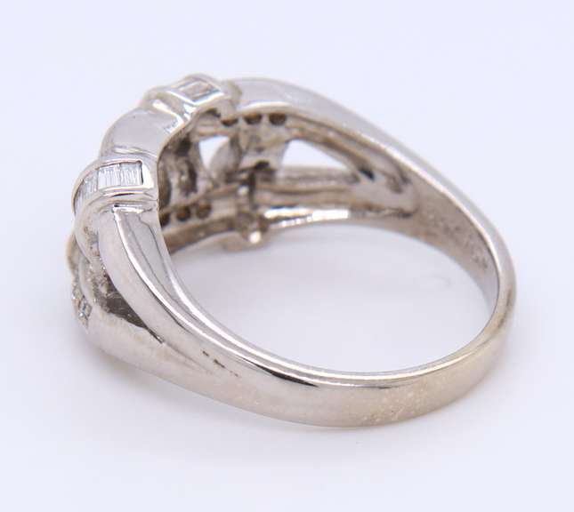 Stunning 14kt WG Diamond Woven Band Ring