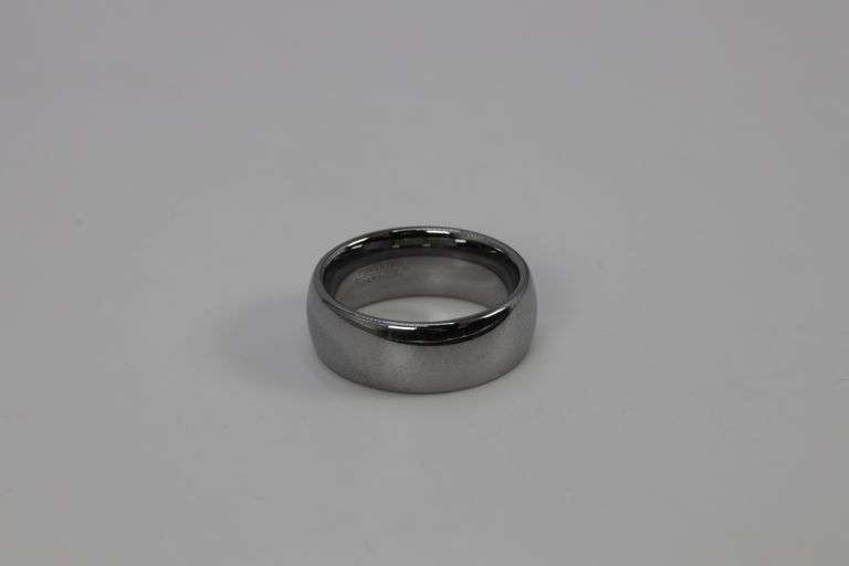 8mm Mirror Finish Tungsten Carbide Wedding Band Size 9
