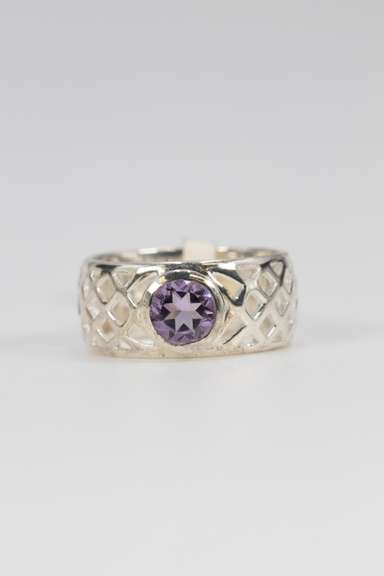 Sterling Silver Amethyst Gemstone Ring