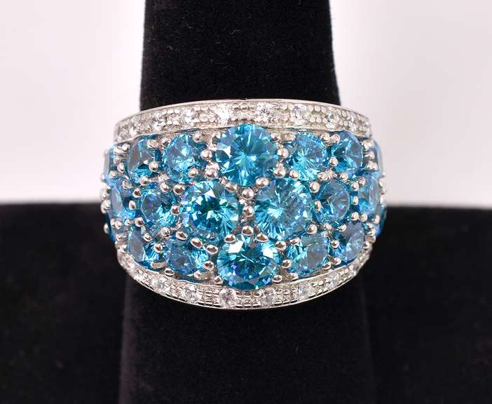 Beautiful Blue Crystal Ring in Sterling Silver