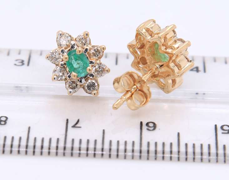 Powerful Yellow Gold Emerald and Diamond Cluster Earrings