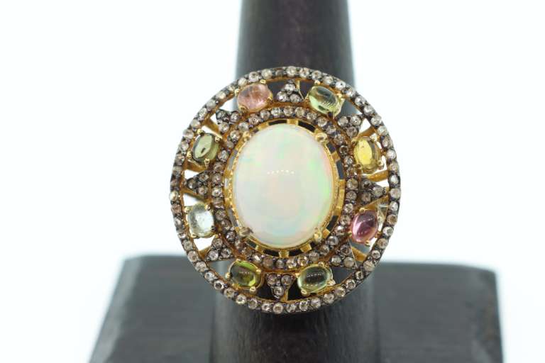 Illustrious Gold Plated Silver Ring with Magnificent Pearl and Polychromatic Precious Gems