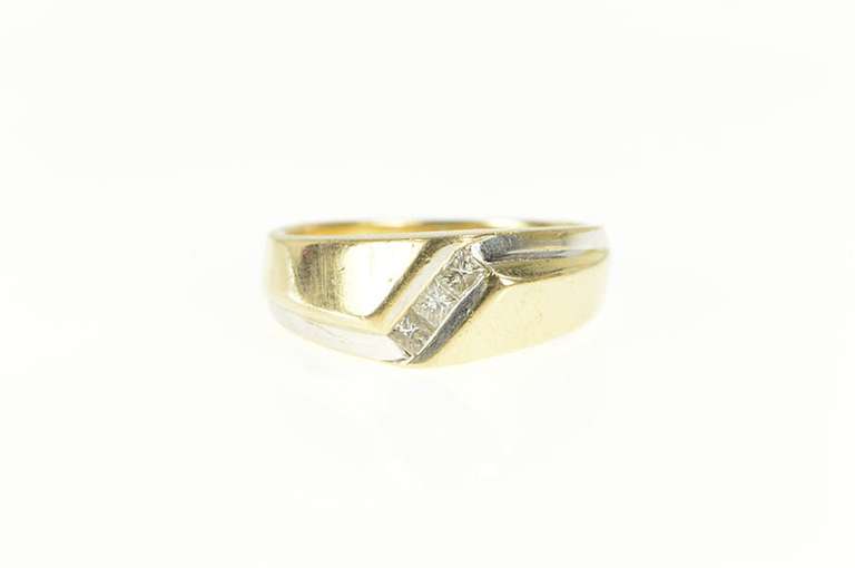 14K Yellow Gold 0.30 Ctw Diamond Grooved Wedding Band Ring