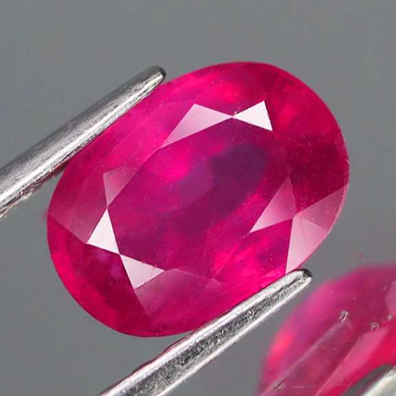 Amazing 2.50ct pink Ruby