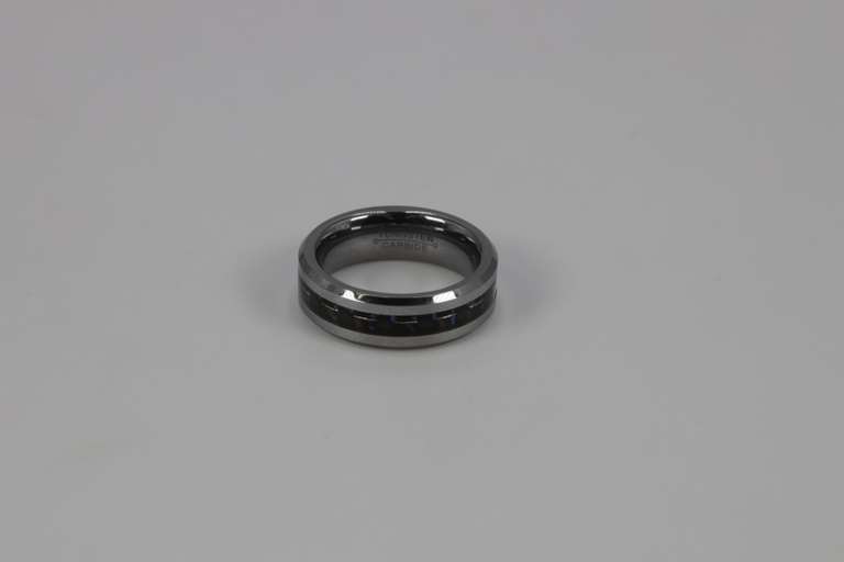 6mm Tungsten Carbide Wedding Band w/Carbin Fiber Inlay Size 5