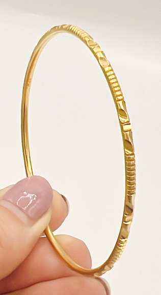 22kt Solid Yellow Gold Bangle Bracelet
