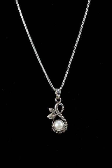 Sterling Silver Pearl Pendant