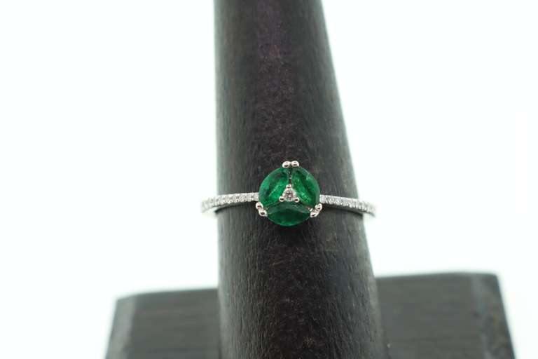 Affectionate Emerald Trinity 18k White Gold Ring with Diamonds