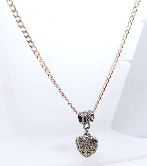 Vintage Italian 925 Sterling Silver Heart Shaped Pendant on Curb Chain Necklace