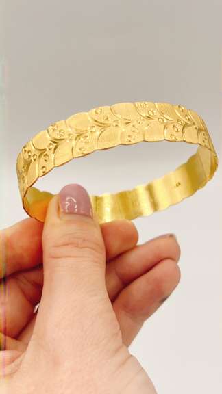 22kt Solid Yellow Gold Bangle Bracelet