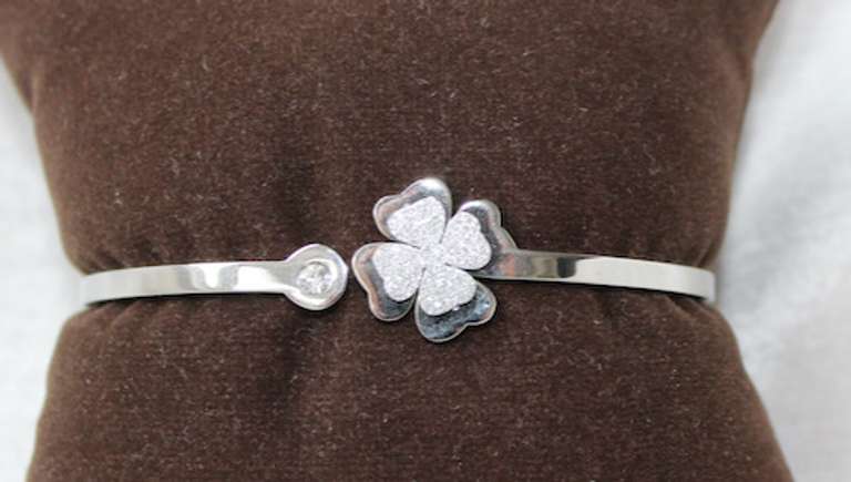 Designer Style Silver Color Stainless Steel Bracelet