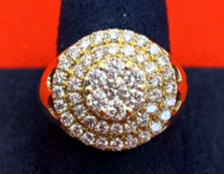 MENS 14K YELLOW GOLD RING WITH 2.00 CARATS OF DIAMOND