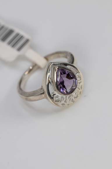 Sterling Silver Natural Amethyst Gemstone Ring Size 7.5