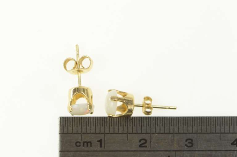 14K Yellow Gold Vintage Classic Simple Round Opal Stud Earrings