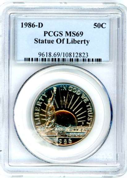 1986-D Statue of Liberty BU Silver Commemorative Half Dollar in PCGS MS69