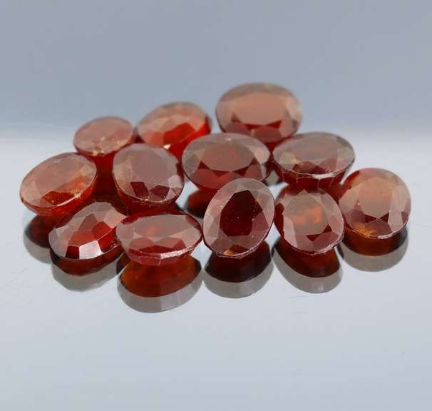 Untreated! All natural 49.85ct Hessonite Garnet set