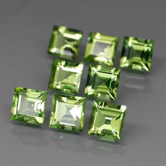 Princess cut unheated! 5.93ct Peridot set