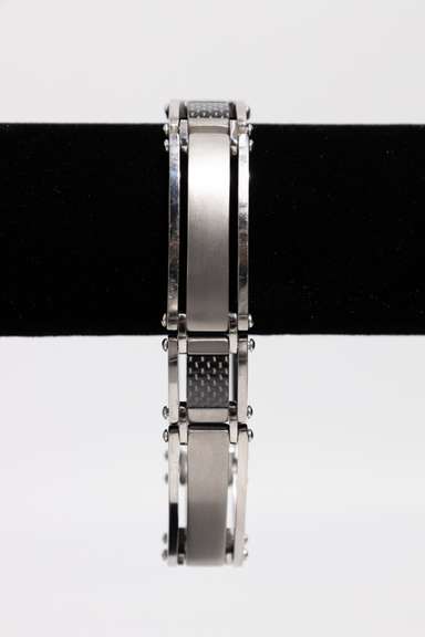 15mm Tungsten Bracelet with Carbon Fiber Inlays 8.5 Inch
