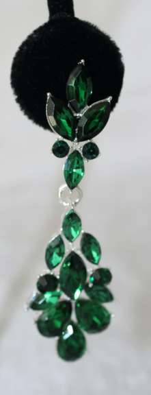 Emerald Colro of Fashion Jewelry Earrings