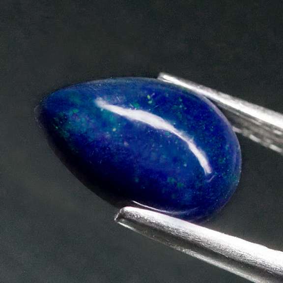 Captivating 1.04ct Australian black Opal