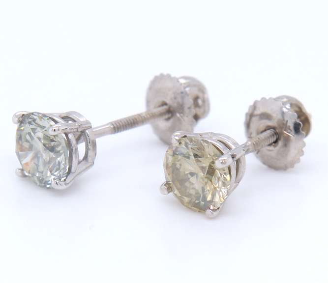 One Pair of White Gold 1.65cts Diamond Stud Earrings