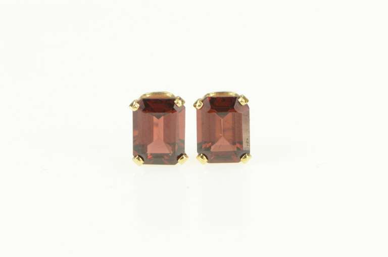 14K Yellow Gold Emerald Cut Garnet Solitaire Classic Stud Earrings