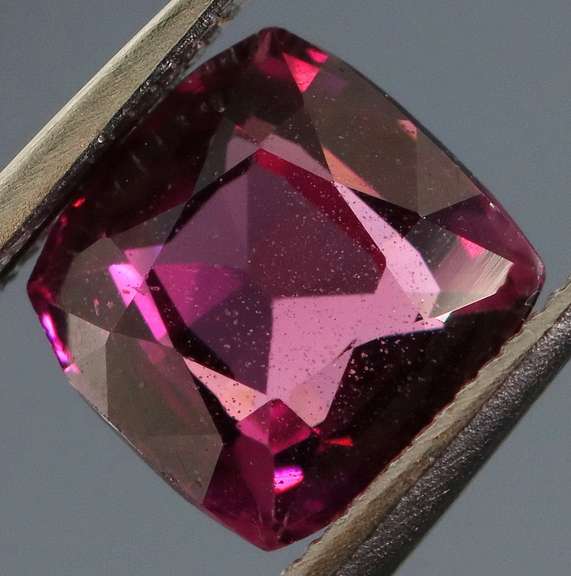 Exciting 1.93ct rich violet pink Rhodolite Garnet