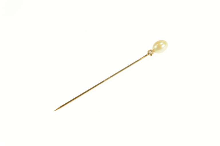 14K Yellow Gold Victorian Pearl Diamond Accent Classic Stick Pin