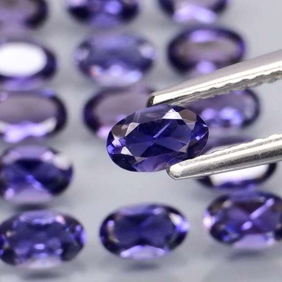 Collectors 4.05ct very best blue violet hue Iolite set