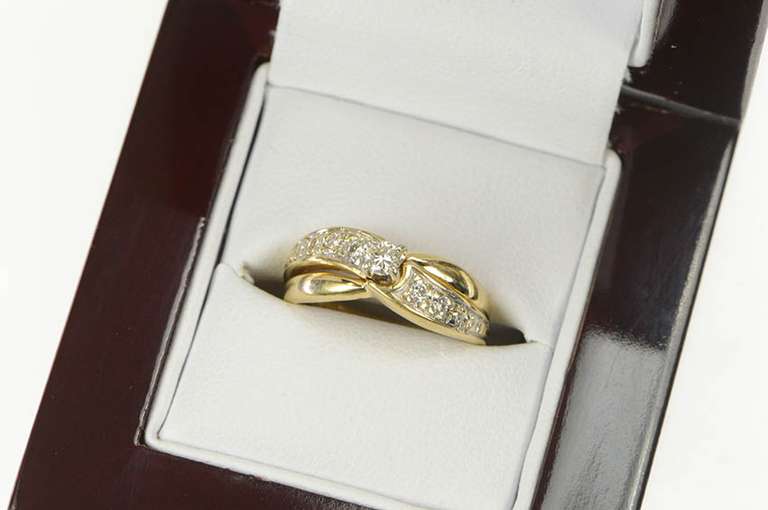 14K Yellow Gold 0.18 Ctw Diamond Classic Simple Engagement Ring