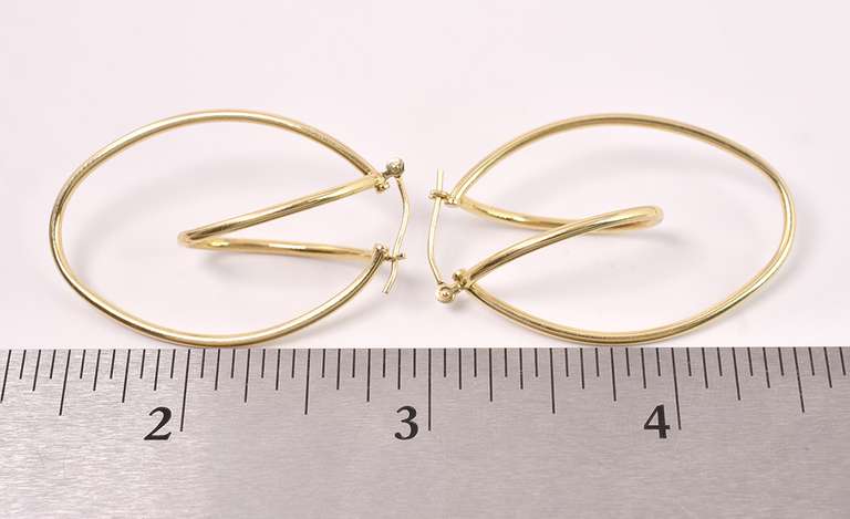 Distinct Double Hoop Earrings in 14K Yellow Gold