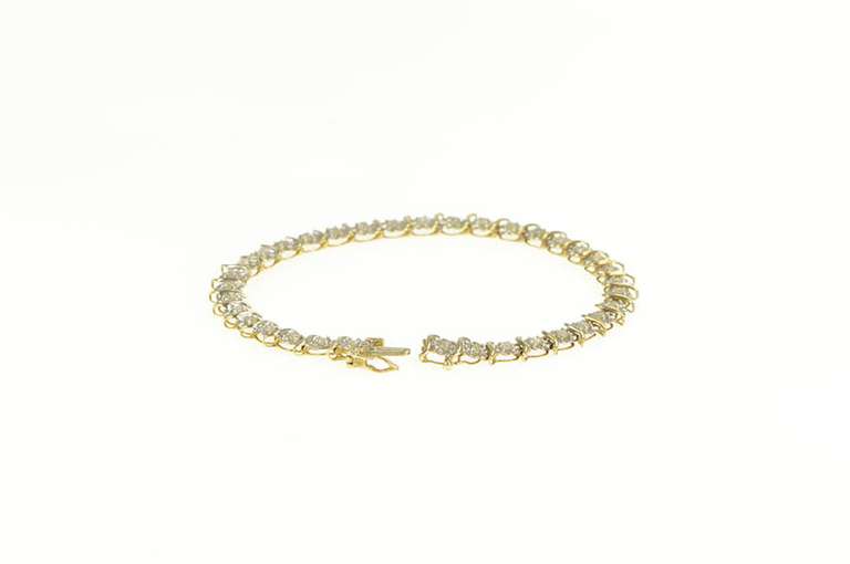 10K Yellow Gold 0.75 Ctw Diamond Classic Wavy Link Tennis Bracelet