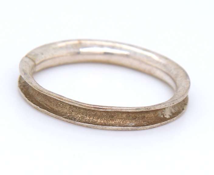 Lot of 2 Vintage 925 Sterling Silver Bands