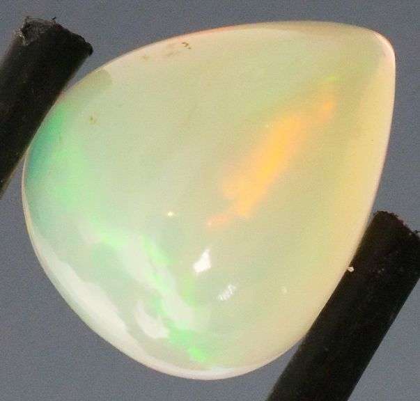 Ravishing 1.80ct unheated Welo Jelly Opal